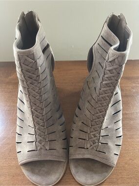 Suede Cutout Lace-Up Peep-Toe Booties - Taupe